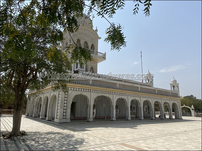 Gurdwara Sri Charan Kamal Sahib, Naraina — view 2